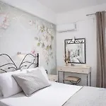 Zoe Seaside Apartment *