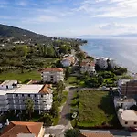 Zoe Seaside