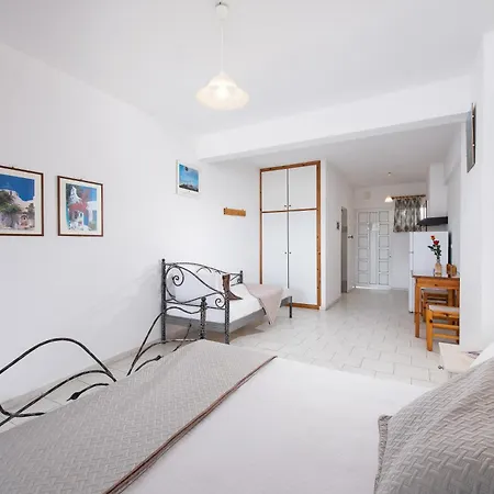 Zoe Seaside Apartment *