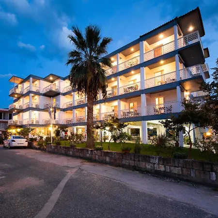 Zoe Seaside * 卢特拉艾季普苏