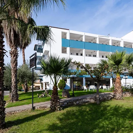 Zoe Seaside Apartment