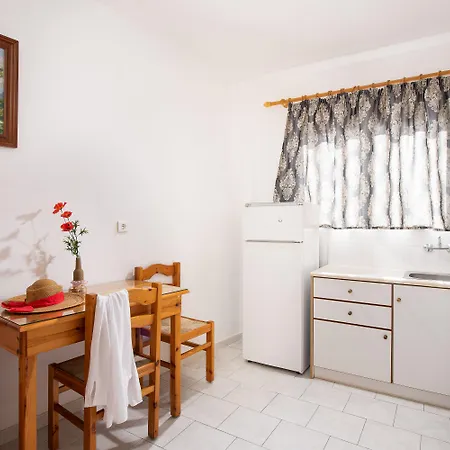 Zoe Seaside Lägenhet Loutra Aidhipsou